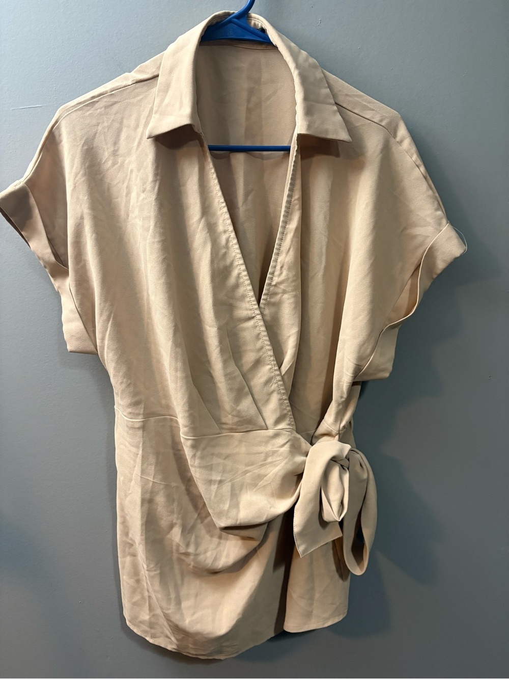 SHEIN Beige Wrap Tie Short-Sleeve Blouse